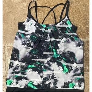 Jerdog Black White and Green Patterned Camisole